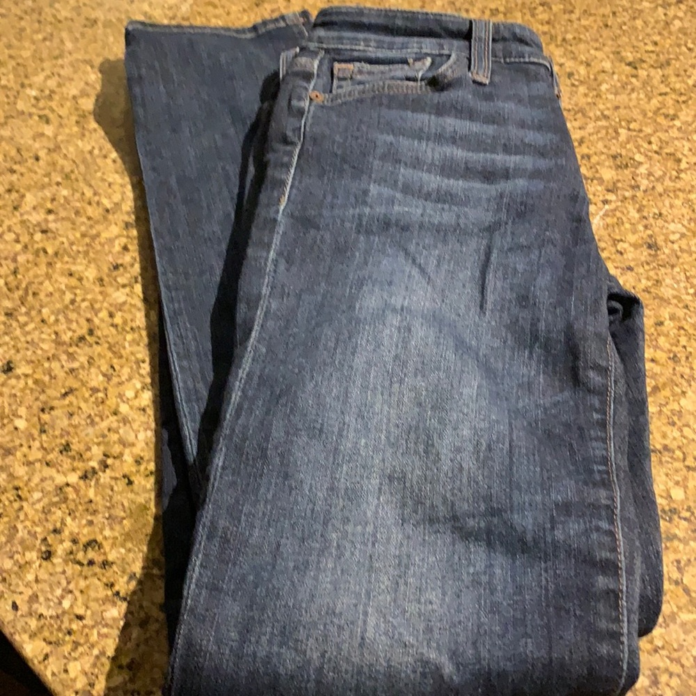 Joe’s Jeans medium wash straight/leg jeans